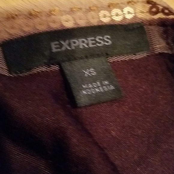 Express - Picture 4 of 4